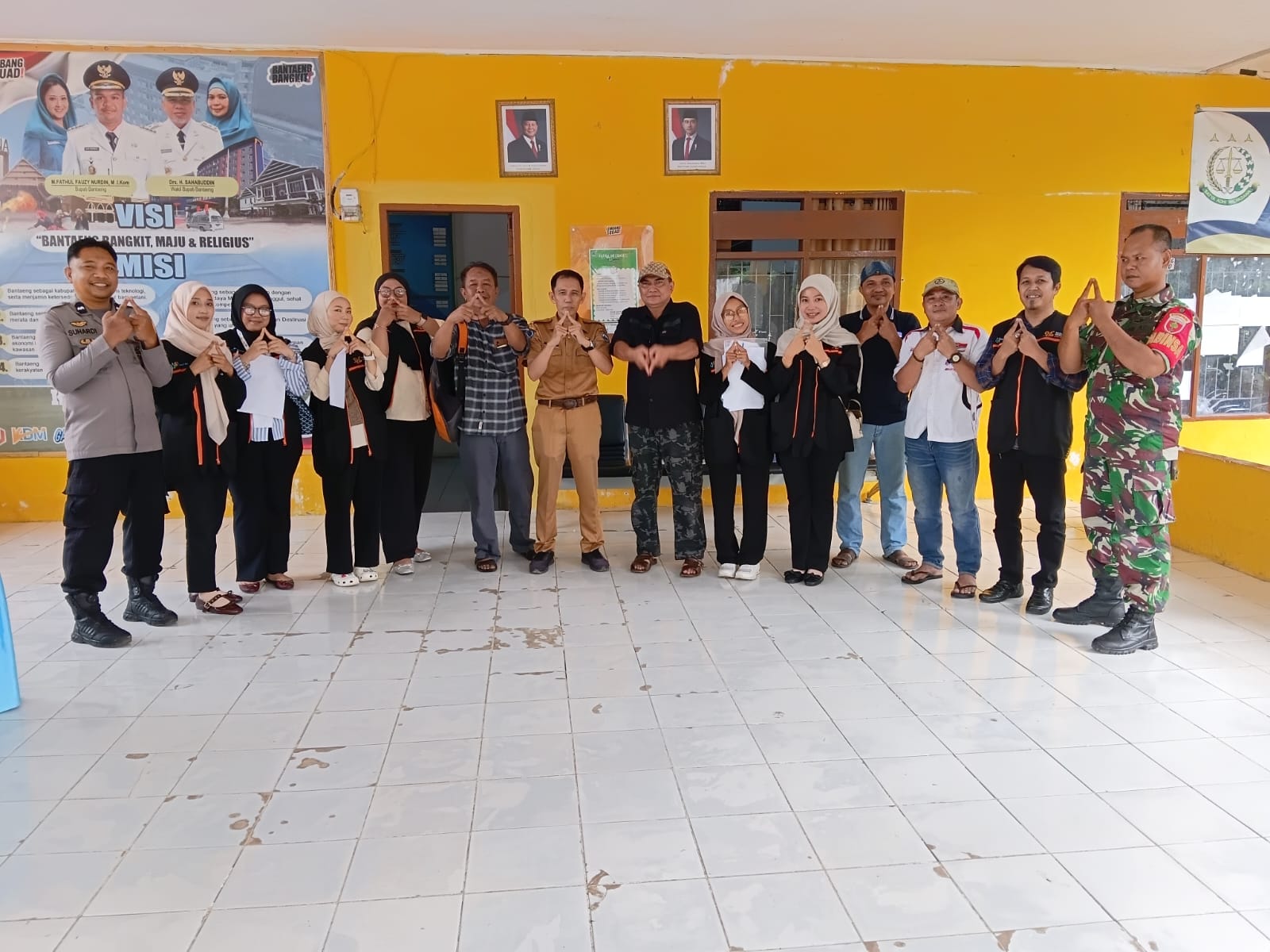 Sinergi Pemerintah Kelurahan dan Aparat Tiga Pilar Sambut Petugas Sensus Ekonomi 2026 di Kantor Kelurahan Lembang